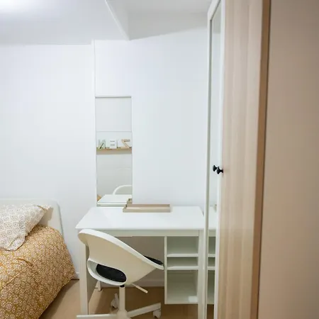 Lägenhet Plein Coeur Historique De - Quartier Anime - Au Pied Des Boutiques, Bars Et Restaurants